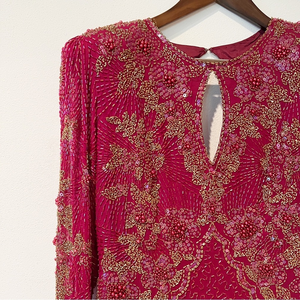 Vintage Peak Sequined Beaded Keyhole Invisible Zipper Lined Silk Dress - Picture 3 of 16